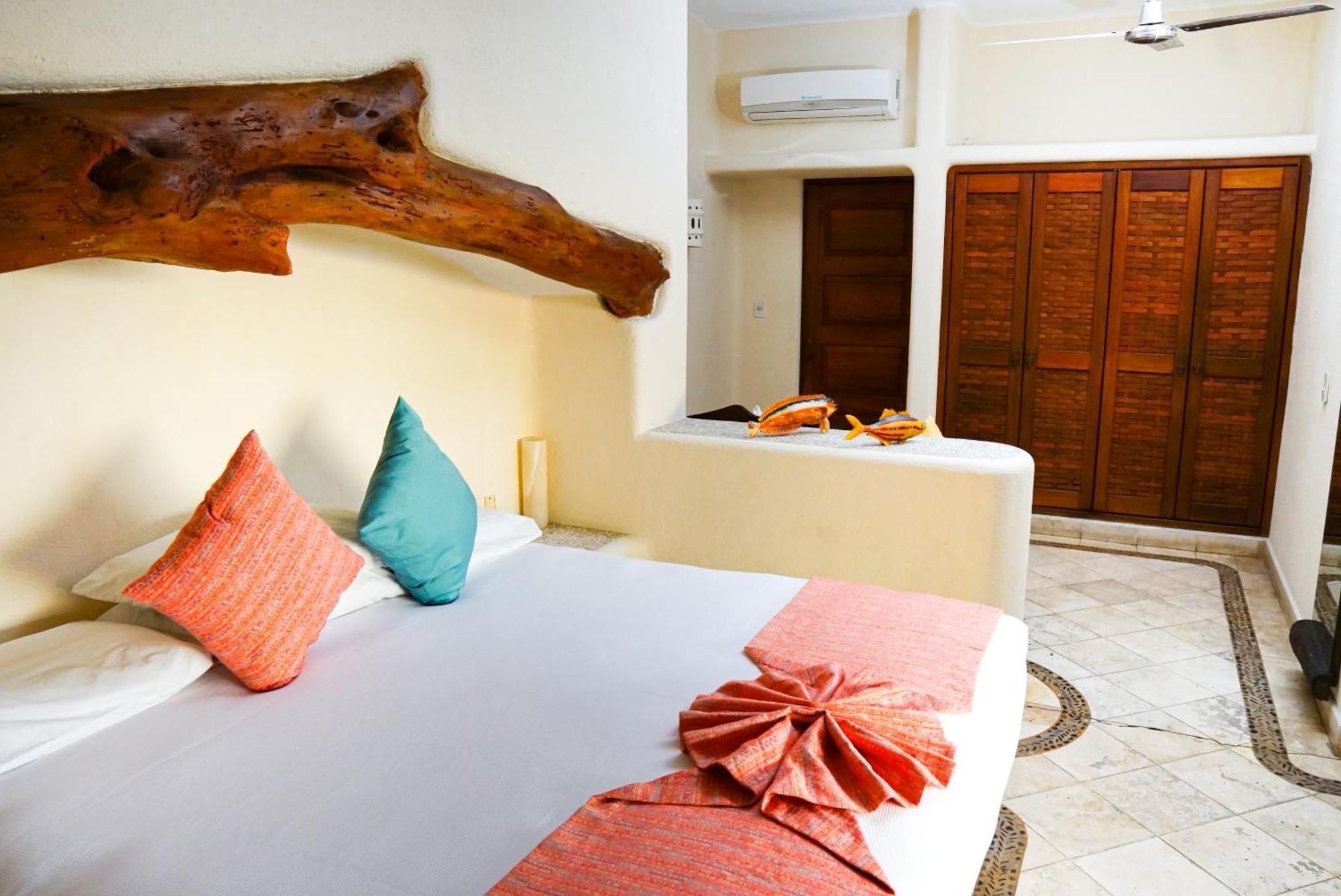 Villas San Sebastian Zihuatanejo Exterior photo