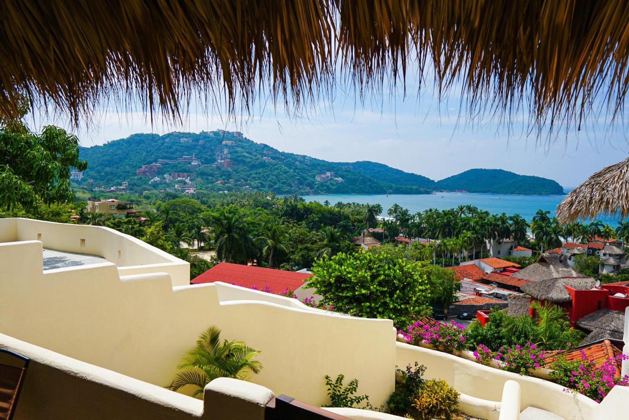 Villas San Sebastian Zihuatanejo Exterior photo